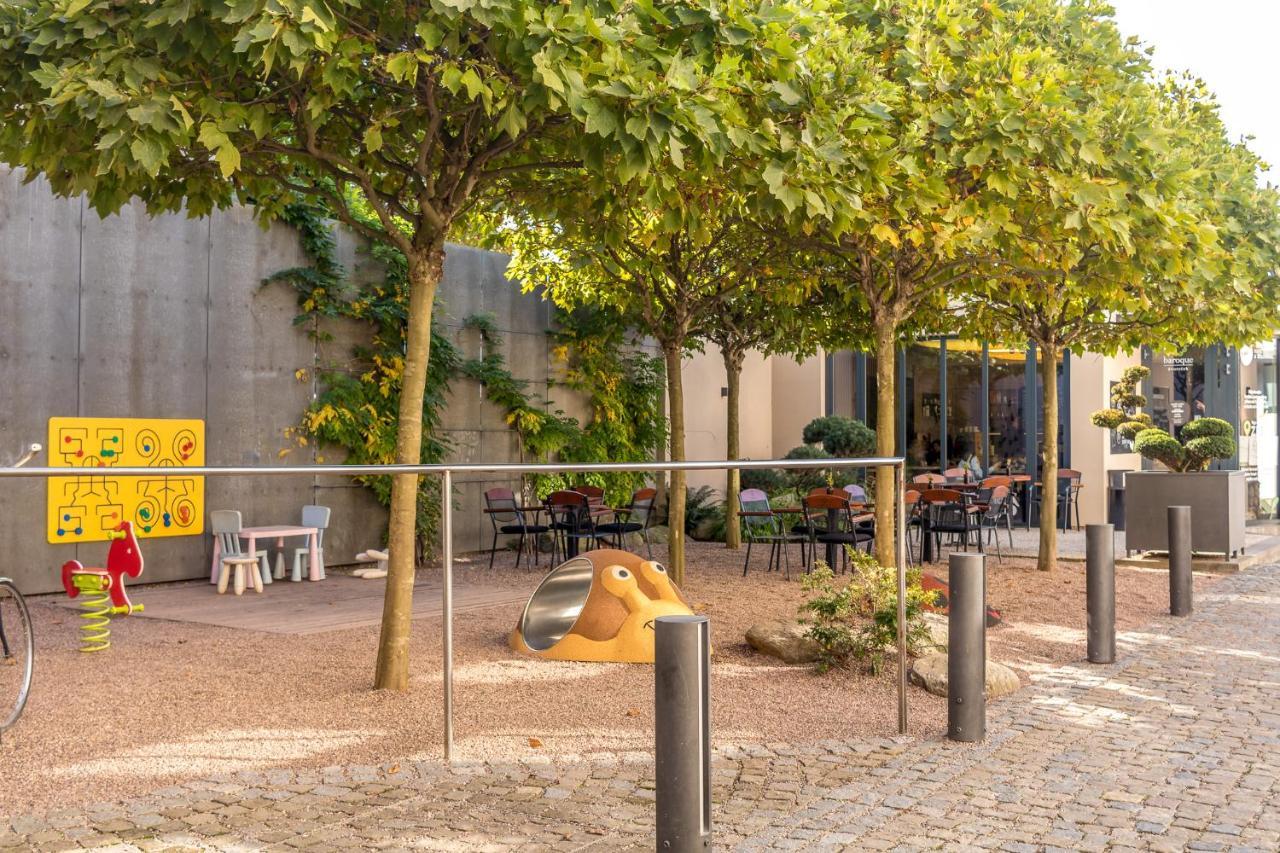Penzion Na Náměstí Dvůr Králové nad Labem Exterior foto